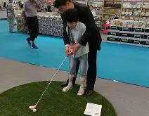 开云体育入口-高尔夫引发投注狂潮，赔率走势成谜的简单介绍