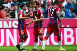 开云体育-布克天神下凡！独行侠末节逆转新疆，一战改写季后赛走势