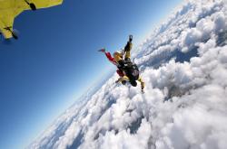 开云体育登录-困兽之斗，在勇士的钢铁牢笼中，戈贝尔打出生涯最悲壮的31分