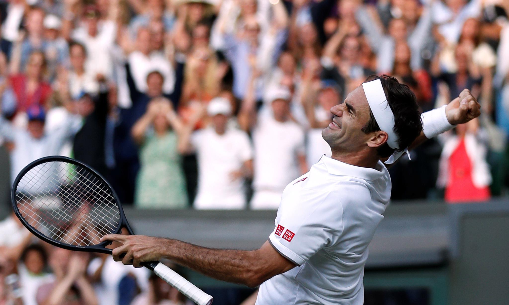 关于意大利网球队鏖战日本网球队，费德勒完成帽子戏法的信息