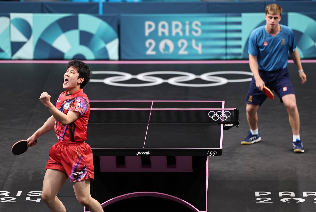英国乒乓球队横扫瑞典乒乓球队，波尔绝境逆转的简单介绍