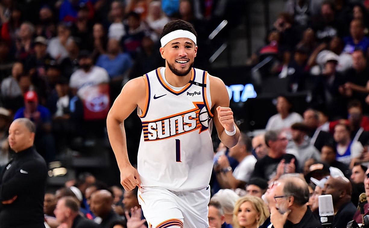 步行者绝杀加拿大男篮，布克送出助攻