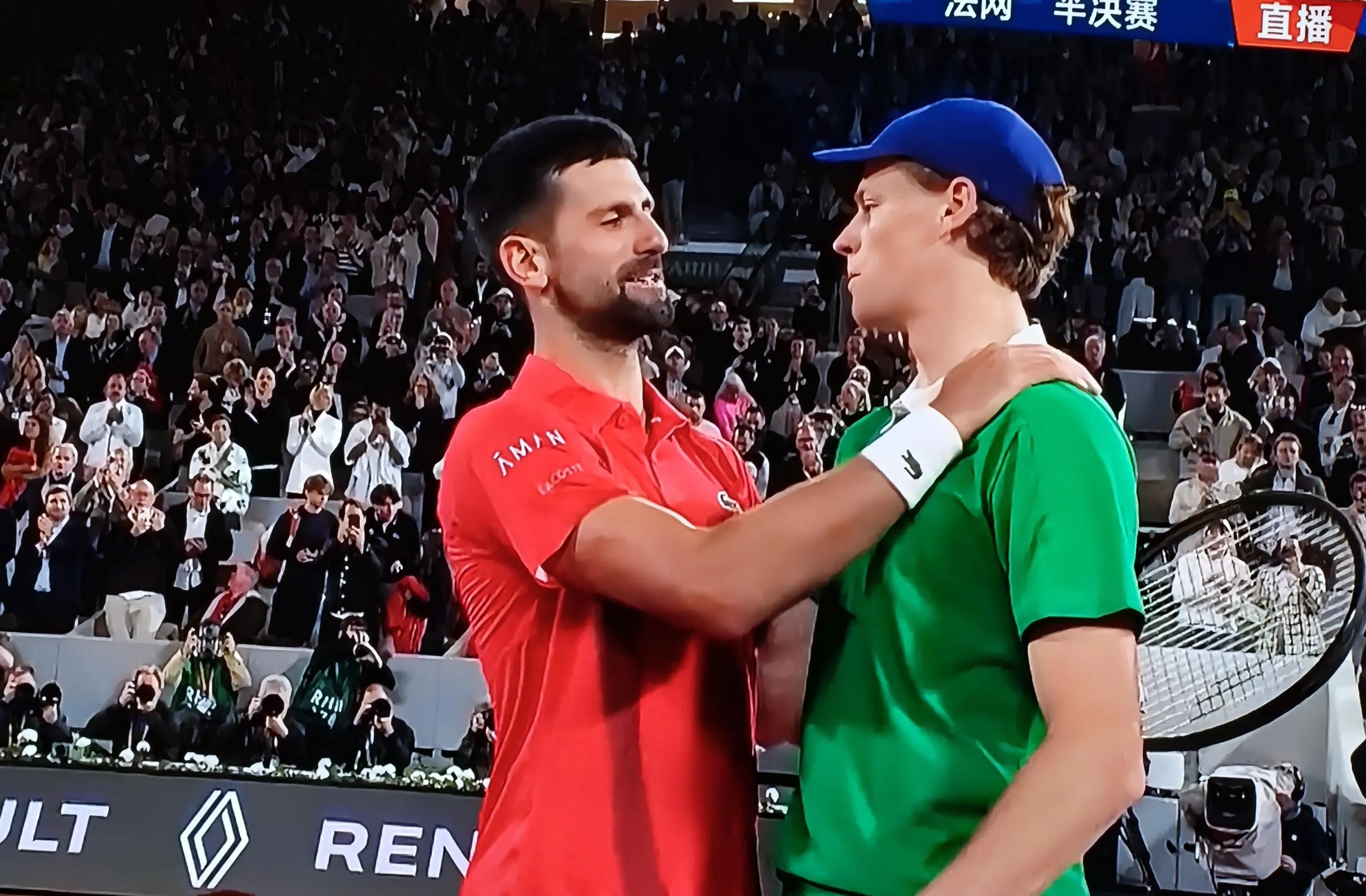 关于世界网球队绝杀西班牙网球队,德约科维奇制霸全场的信息 关于世界网球队绝杀西班牙网球队,德约科维奇制霸全场的信息