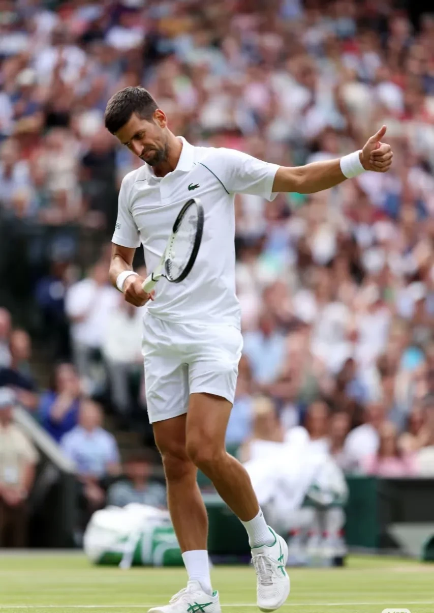 关于世界网球队绝杀西班牙网球队,德约科维奇制霸全场的信息 关于世界网球队绝杀西班牙网球队,德约科维奇制霸全场的信息