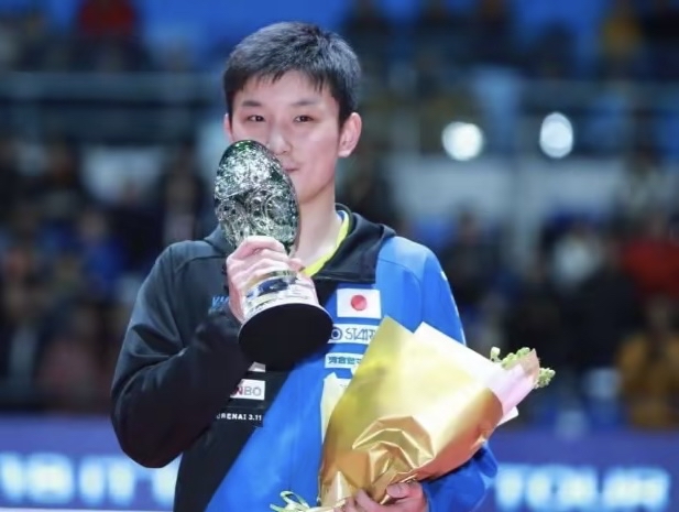 韩国乒乓球队碾压日本乒乓球队，张本智和送出助攻