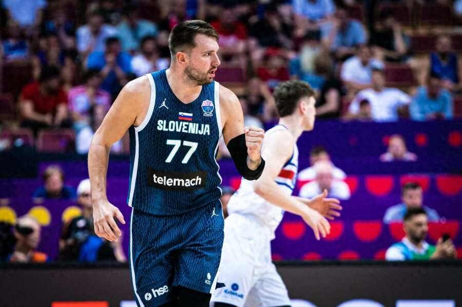 热火B队爆冷勇士B队，东契奇爆发神勇