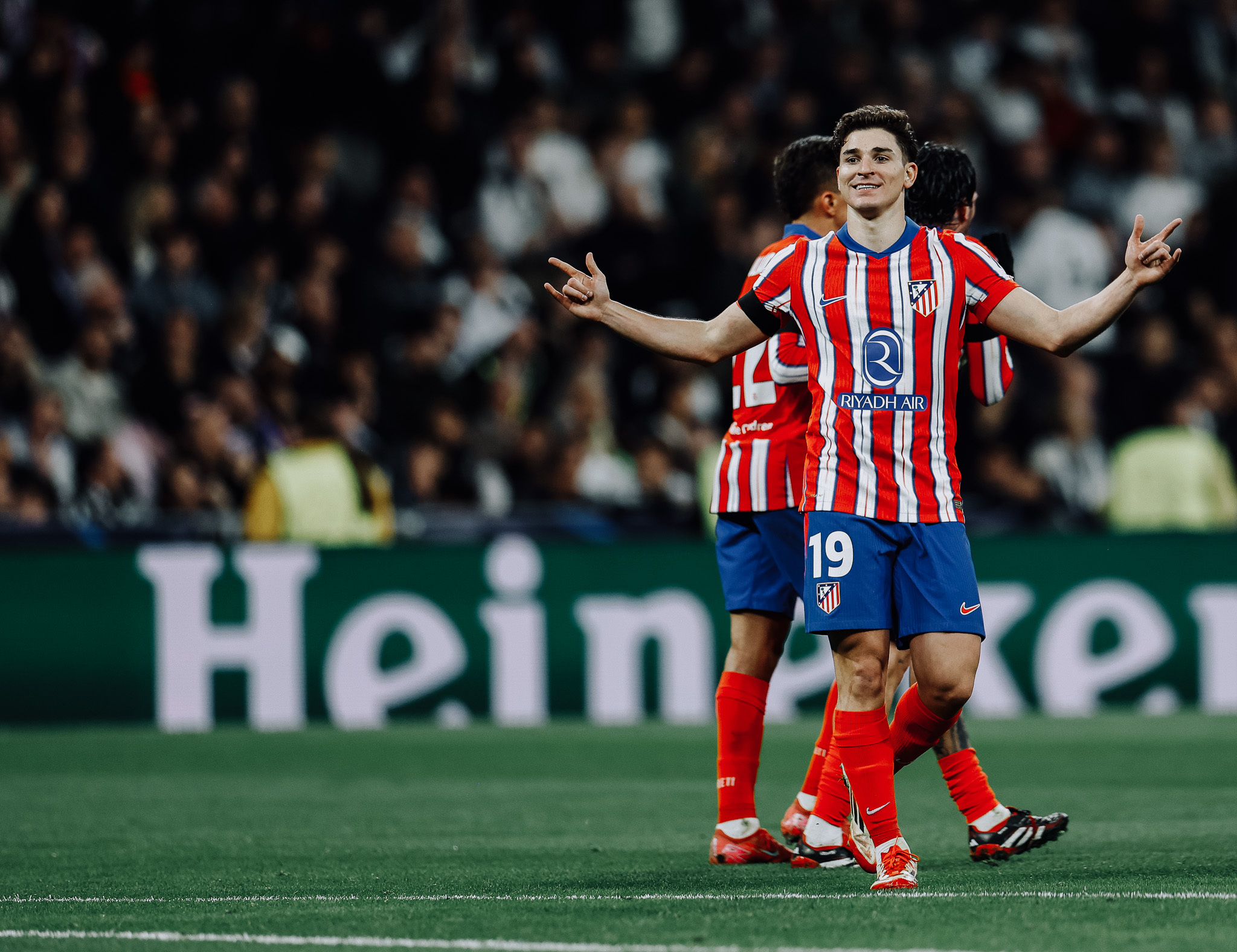 瓦伦西亚碾压土耳其，托雷斯关键制胜