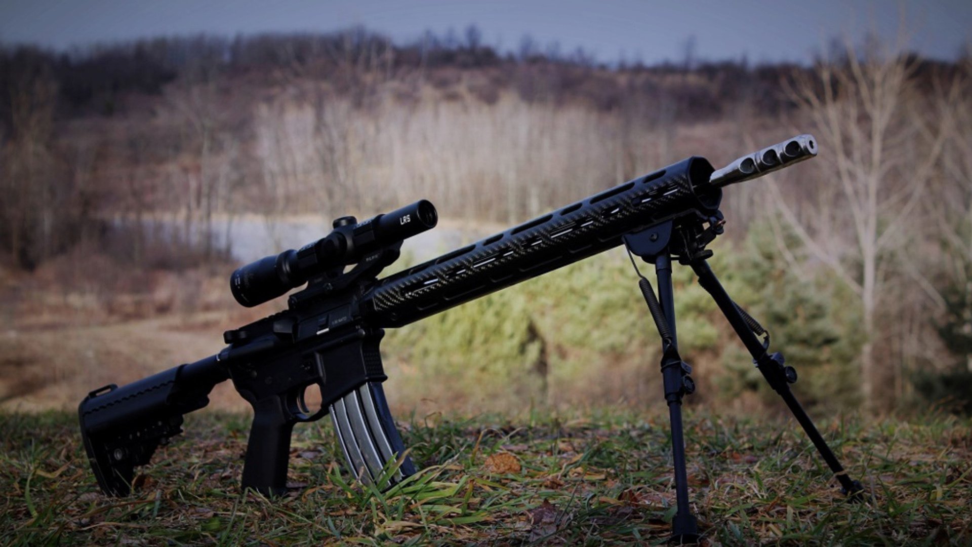 两个战场,同一种算法,当F1夜幕降临,米切尔正在改写攻防转换的方程式