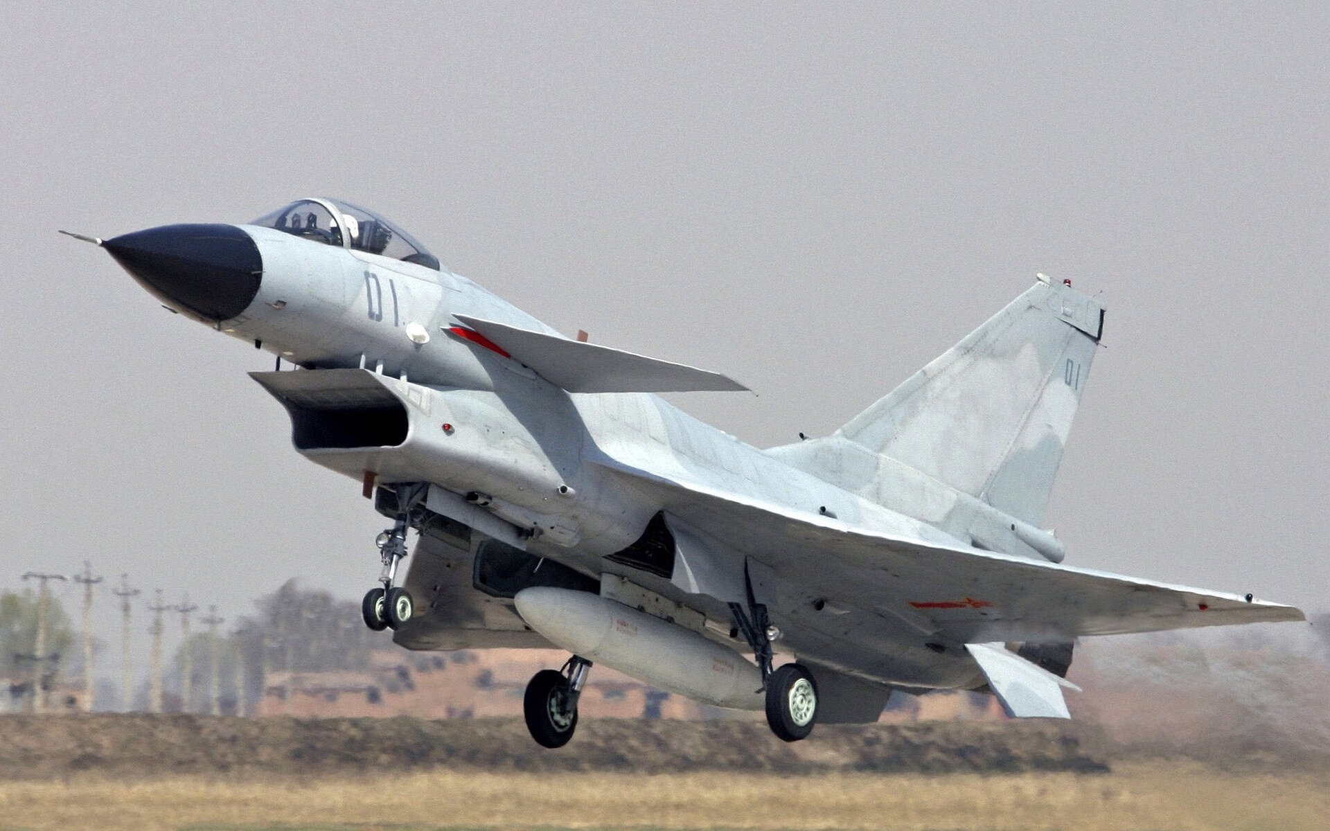 欧冠淘汰赛之夜,匿名者于喧嚣之地的专注