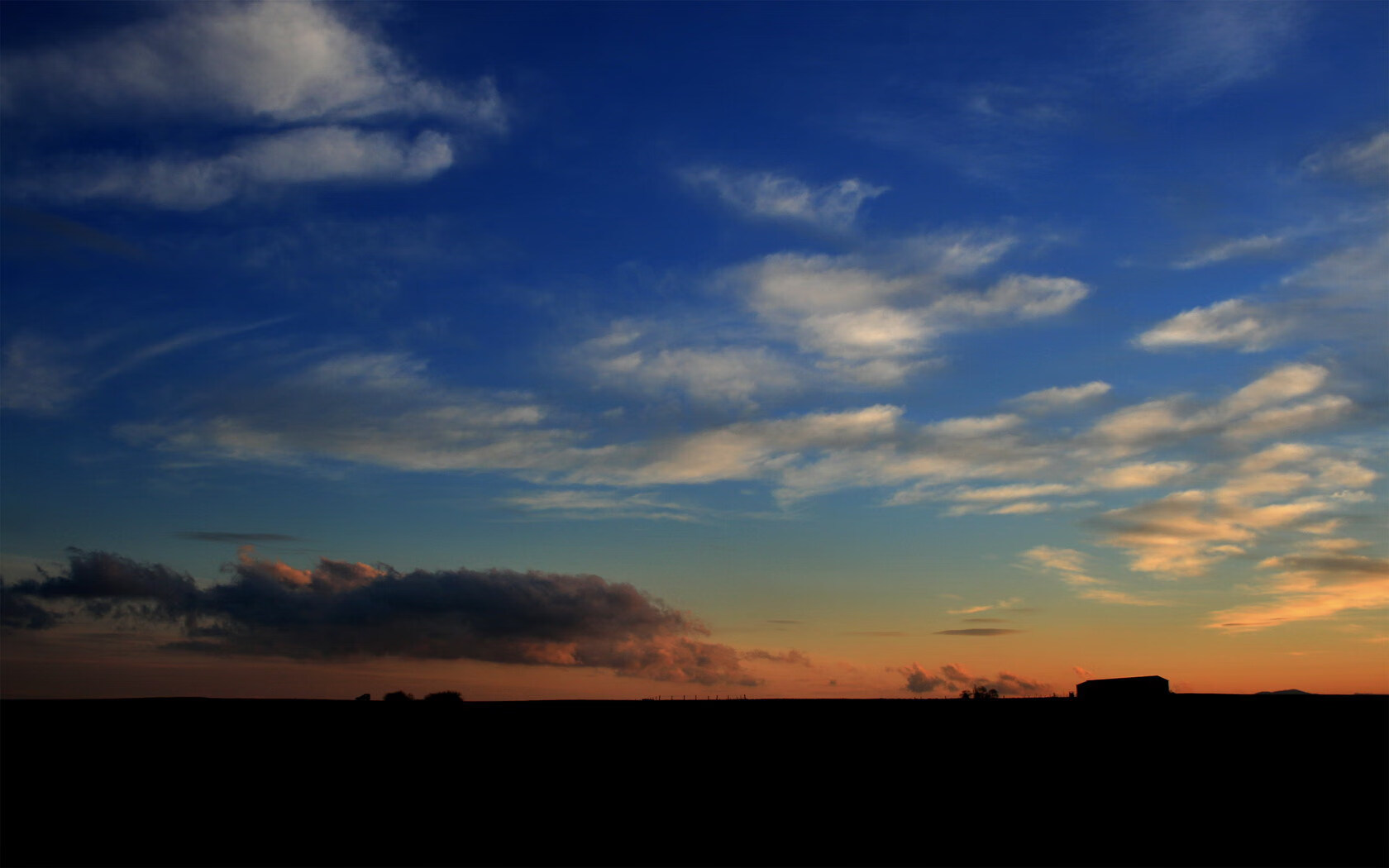 德甲争冠焦点战，独行侠式的封锁与奇才般的创造力